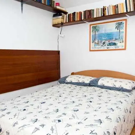 Hotel Ruzmarin 2*