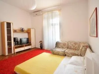 Hotel Ruzmarin 2*